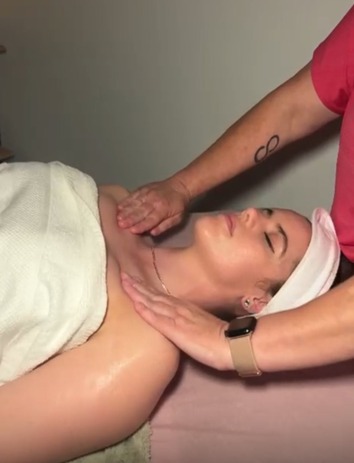 Aromatherapy massage